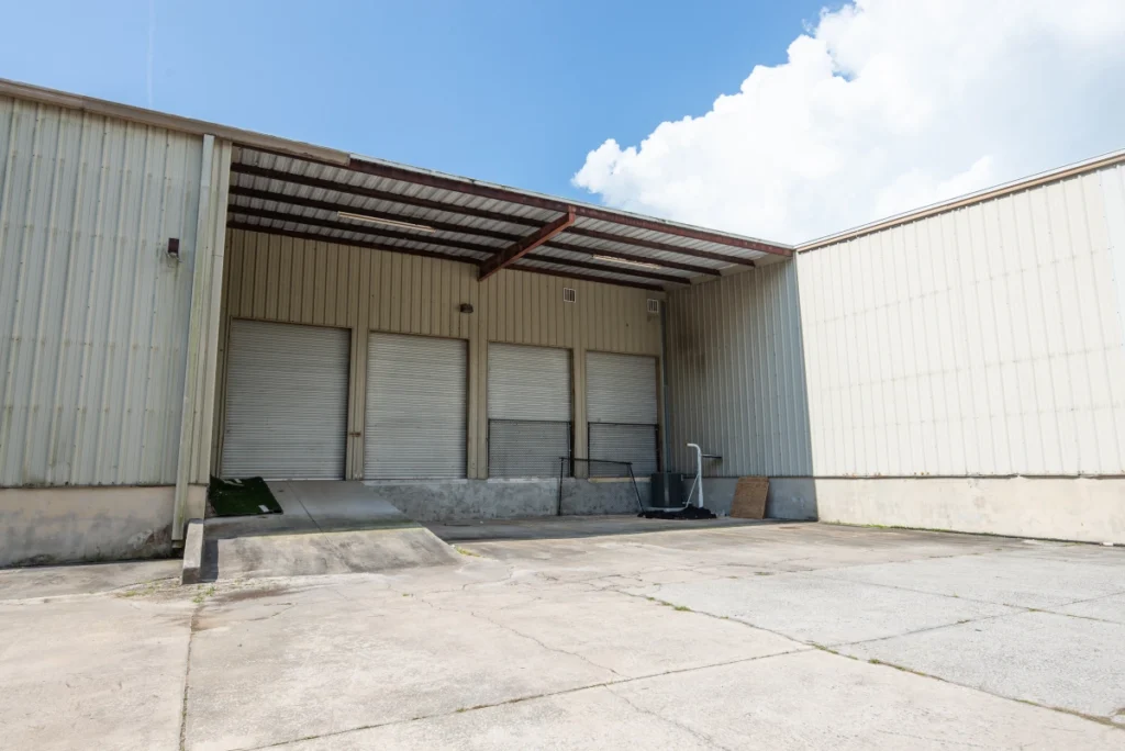 9937 Race Track Rd-0396
